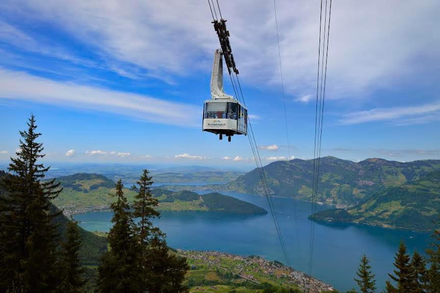 Klewenalp Ausflugs-Ski-Pistenhotel Klewenstock Беккенрид Экстерьер фото